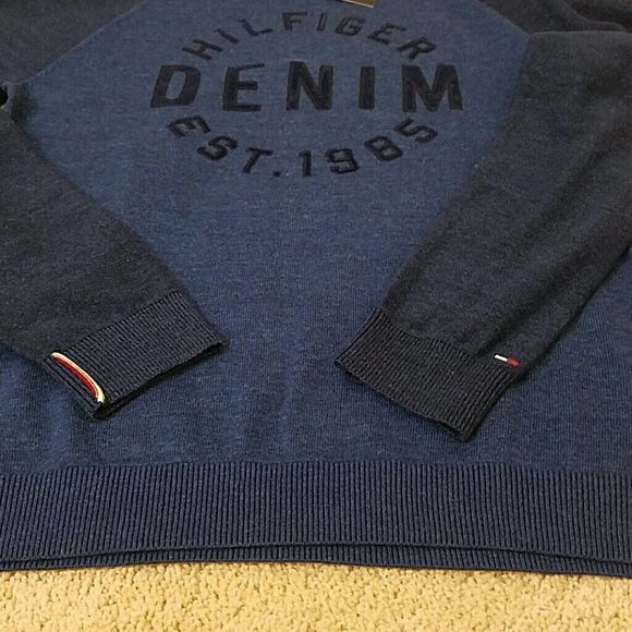 Tommy Hilfiger crew neck sweater - Picture 3 of 4